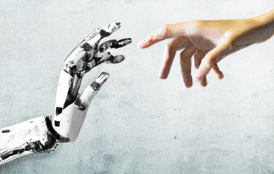 Humanismo tecnologico - mano robot